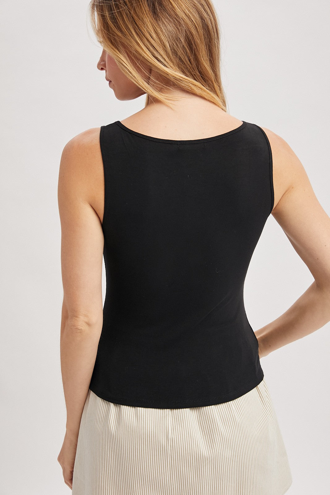 Boat Neck Tank