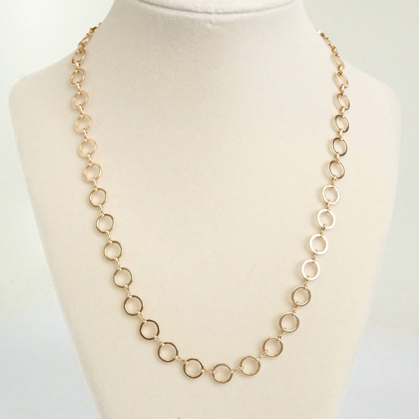 Small circle hoop links dainty chain necklace