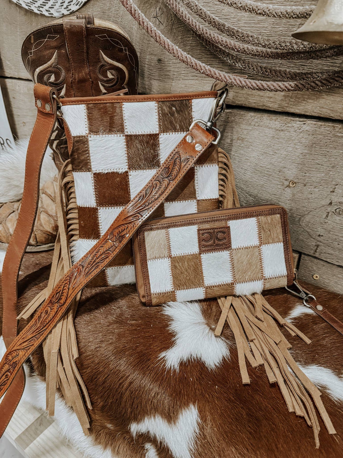 Checkered Cowhide Womens Wallet Wristlet Trendy: Brown