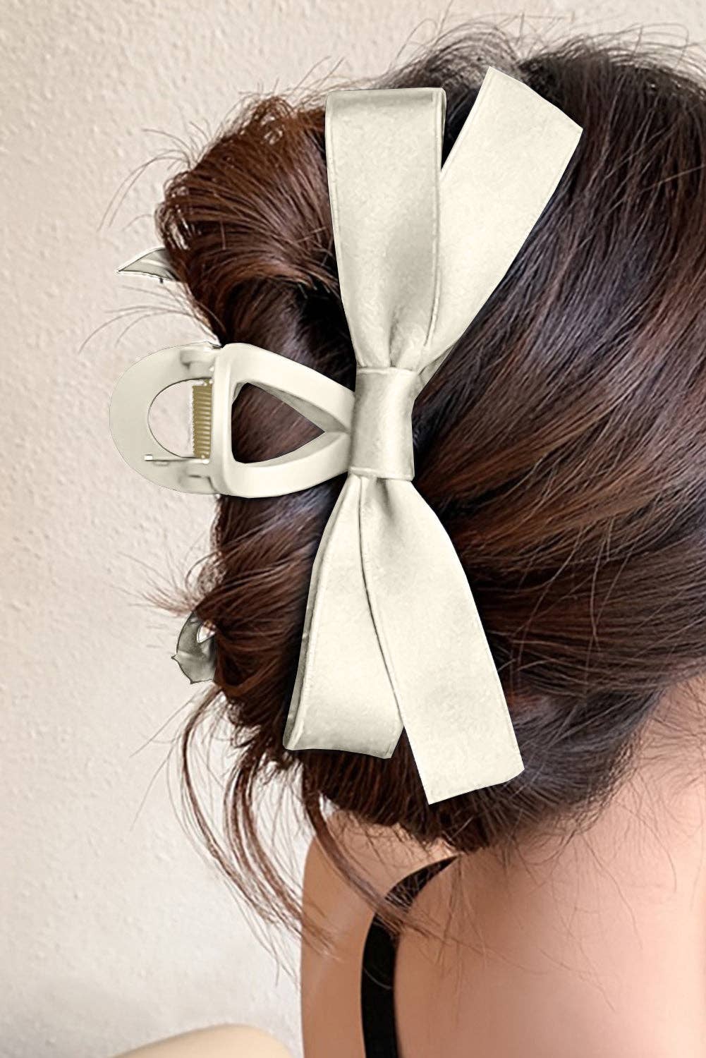 Black Bow Decor Large Hair Claw Clip: Black / Plastic / ONE SIZE