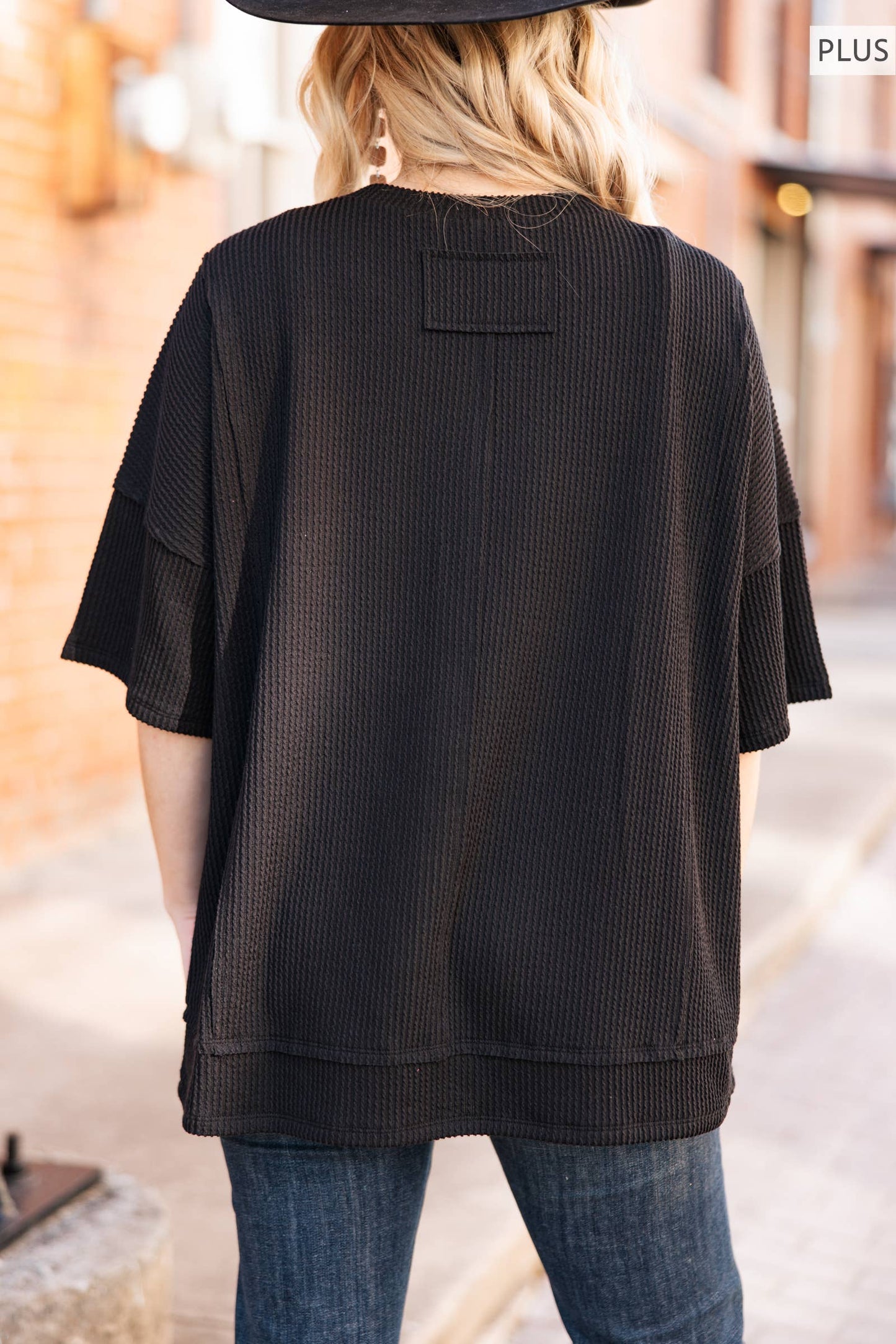 PLUS SIZE Half Sleeve Relaxed Pocket Blouse