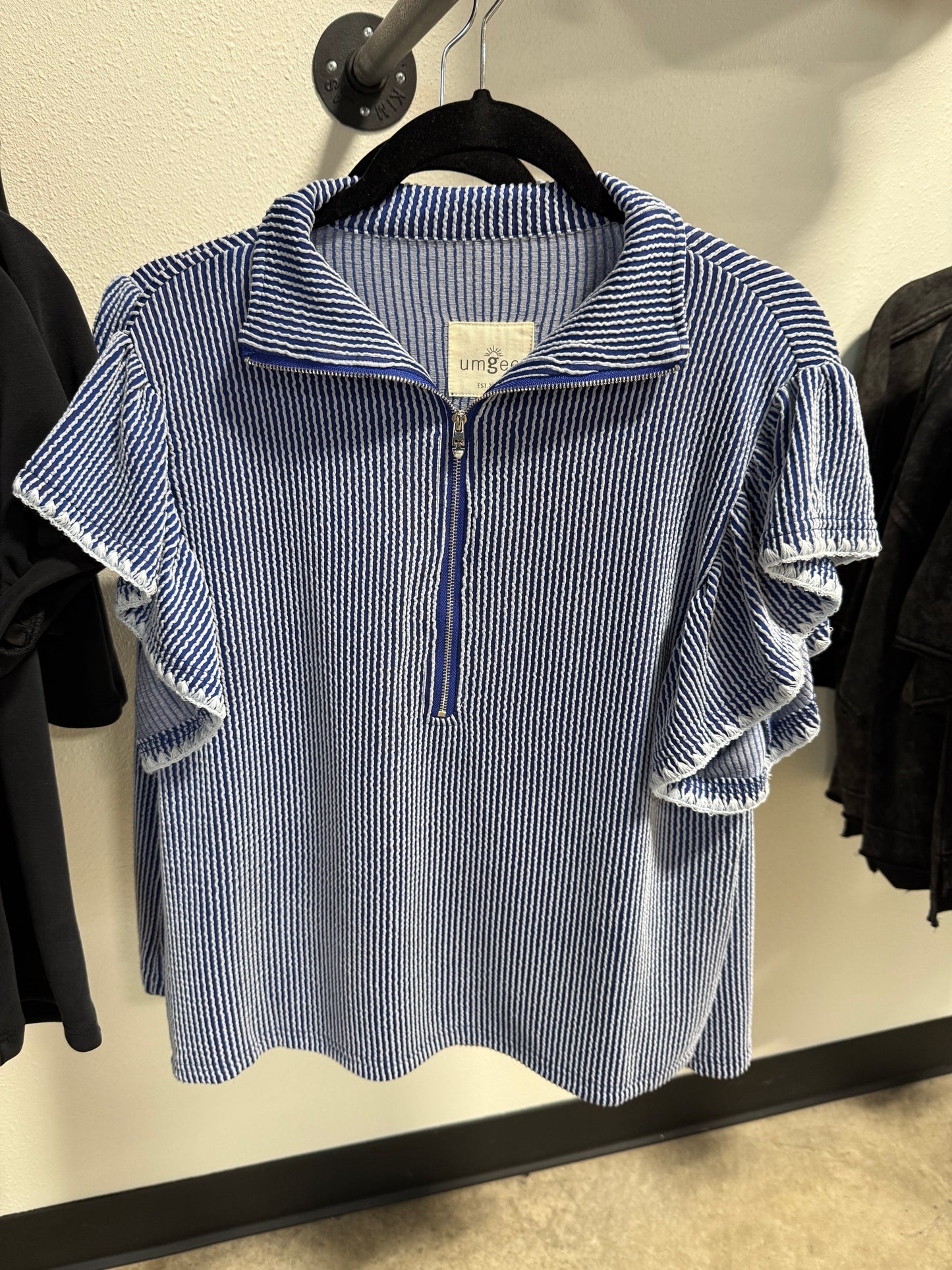 umgee blue half zip top