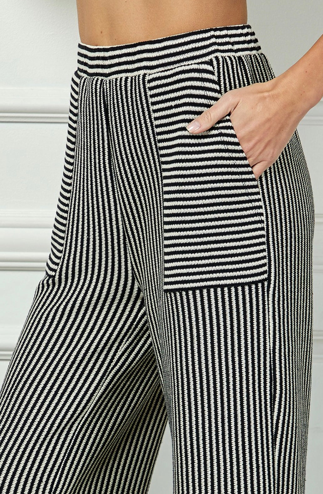 Cropped Stripe Pants