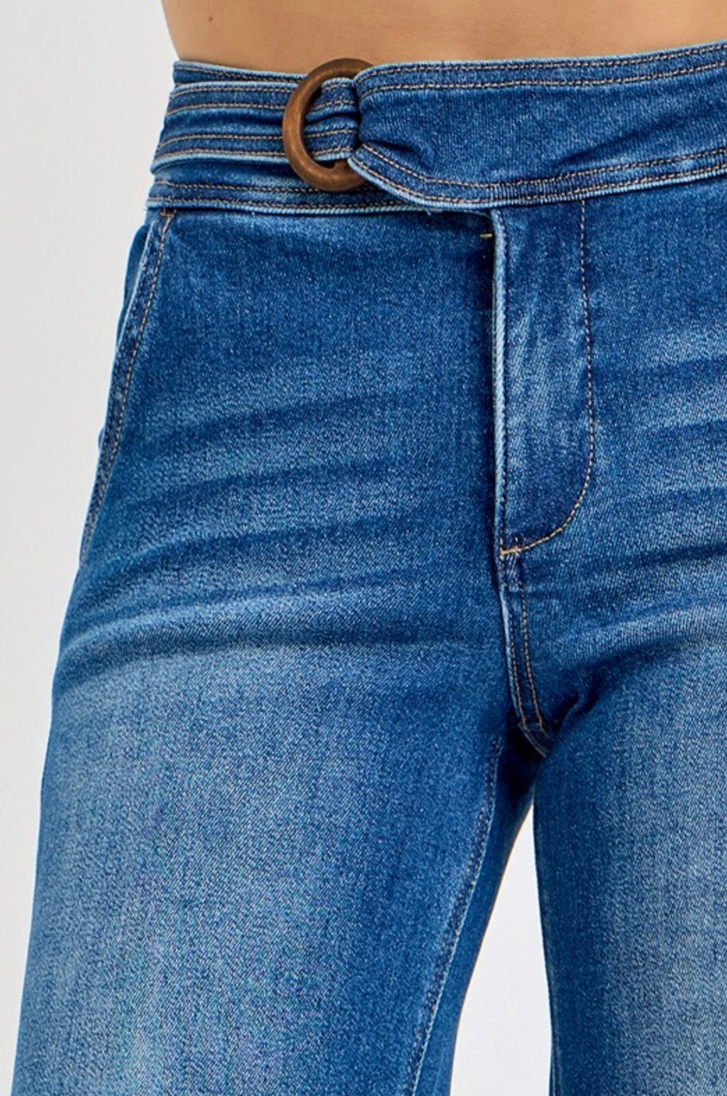 RISEN Crop Jeans