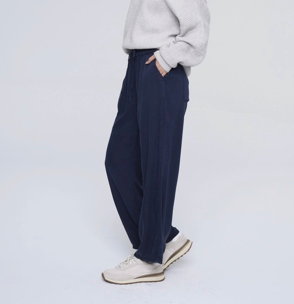 Linen Navy Pant