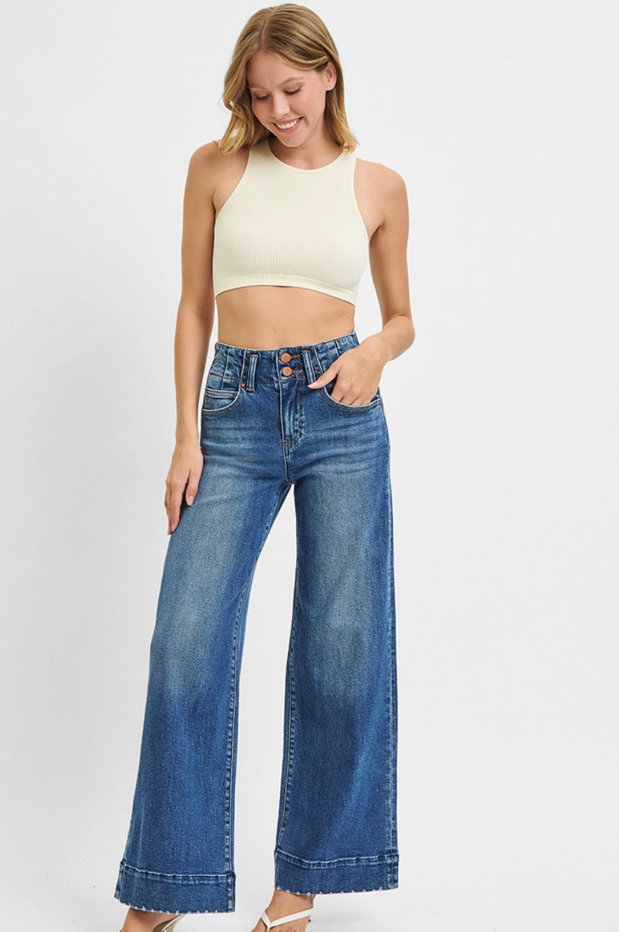 RISEN HIGH RISE JEANS + EXTENDED SIZES