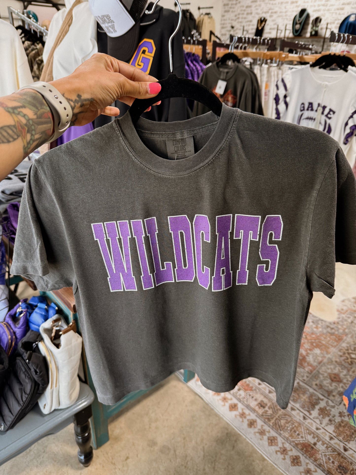 CROP SPIRIT SHIRT