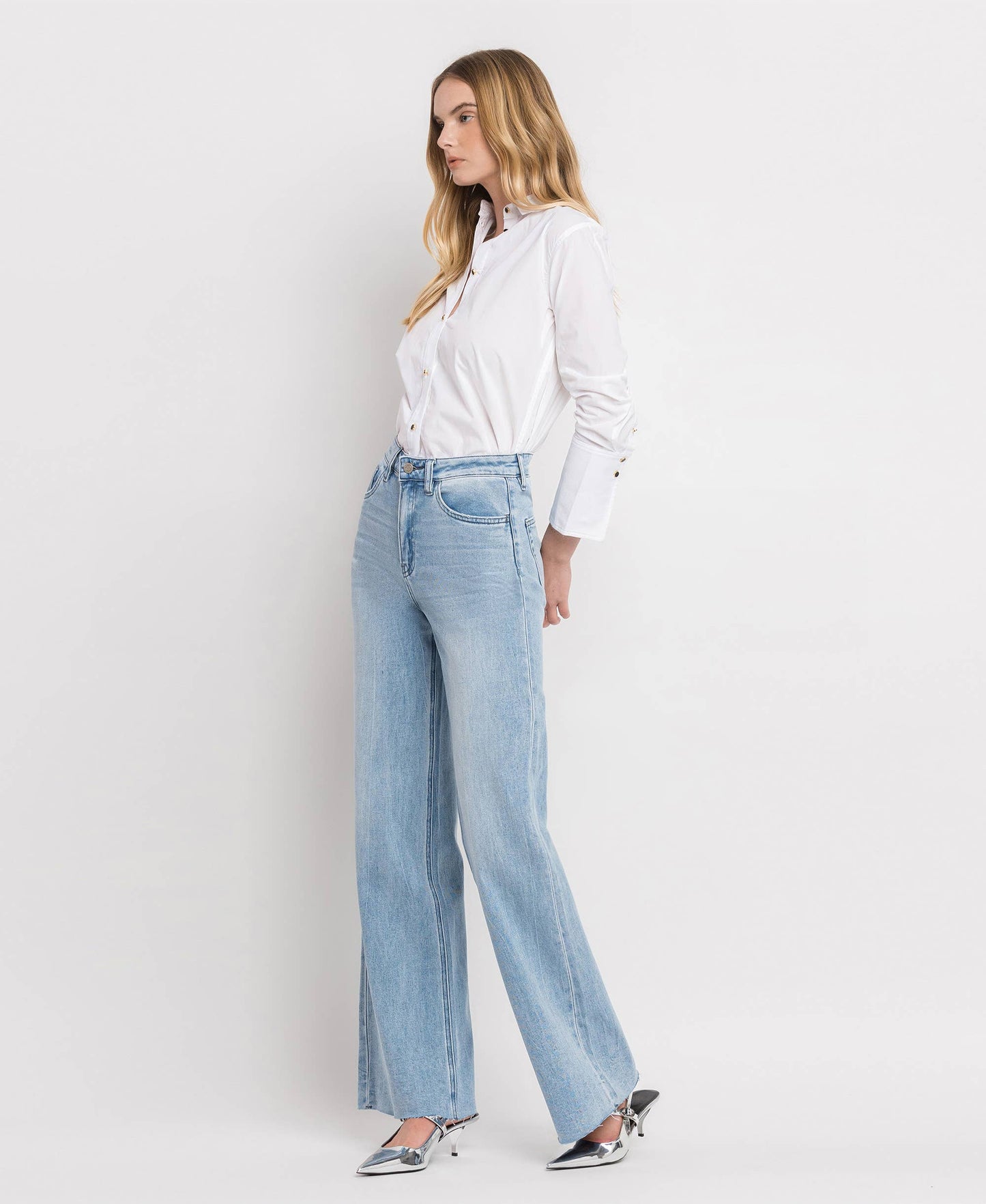 VERVET SUPER HIGH RISE WIDE LEG JEANS