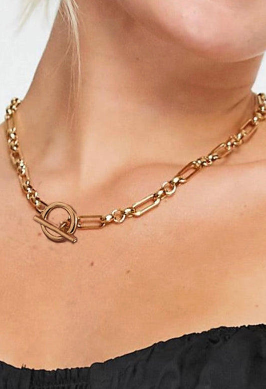 FRONT TOGGLE LINK NECKLACE