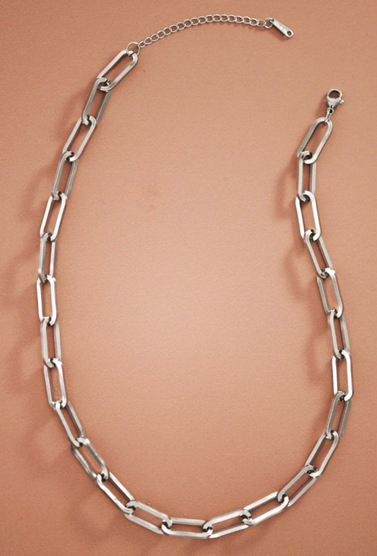 NON TARNISH SILVER LINK NECKLACE