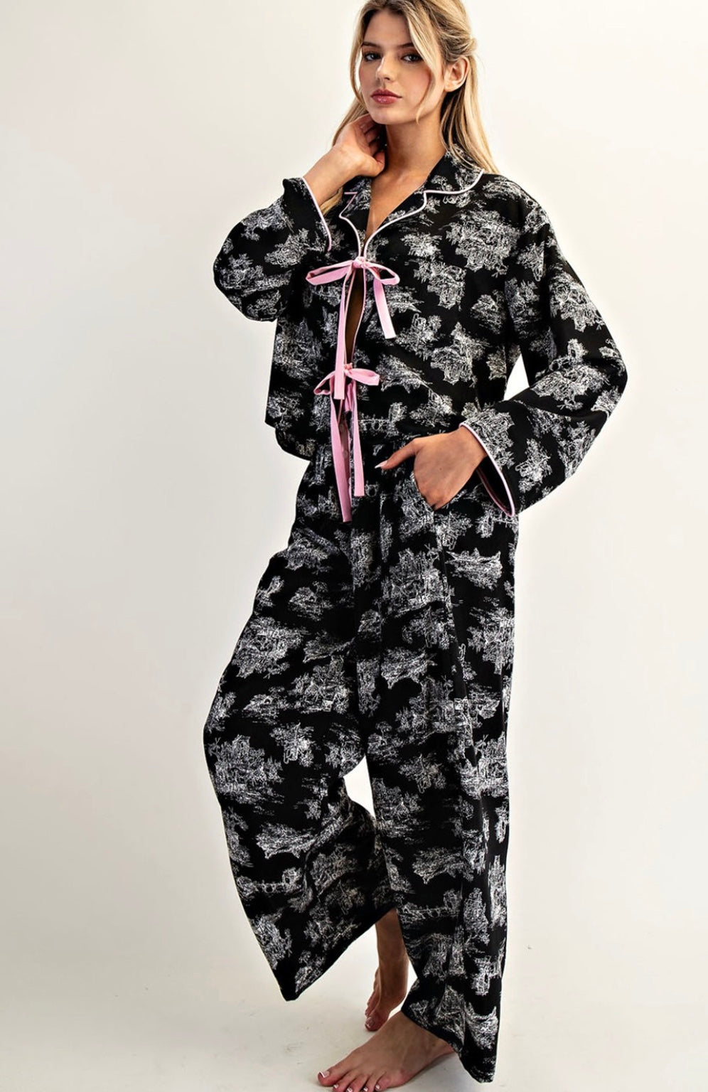 Printed Pajama Tie Bow Set