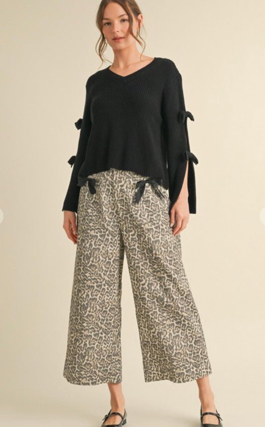 Leopard Print Cropped Pants