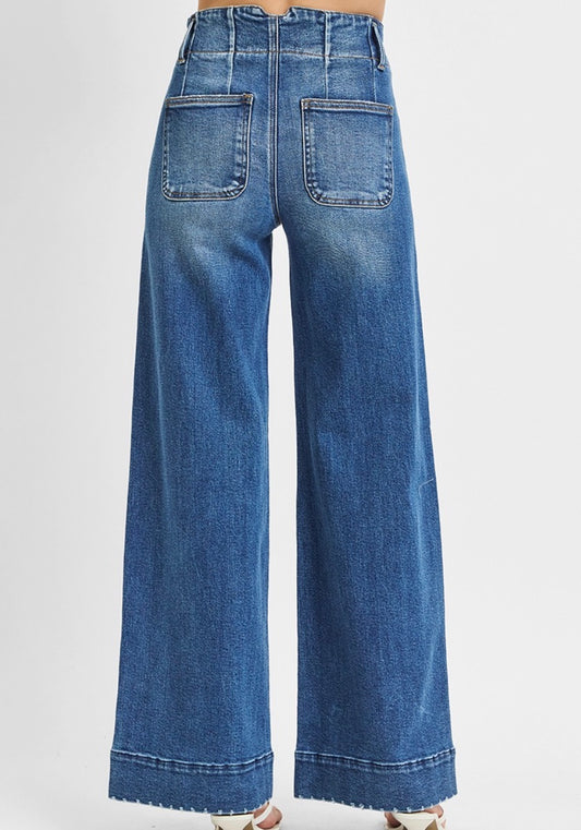 RISEN HIGH RISE JEANS + EXTENDED SIZES