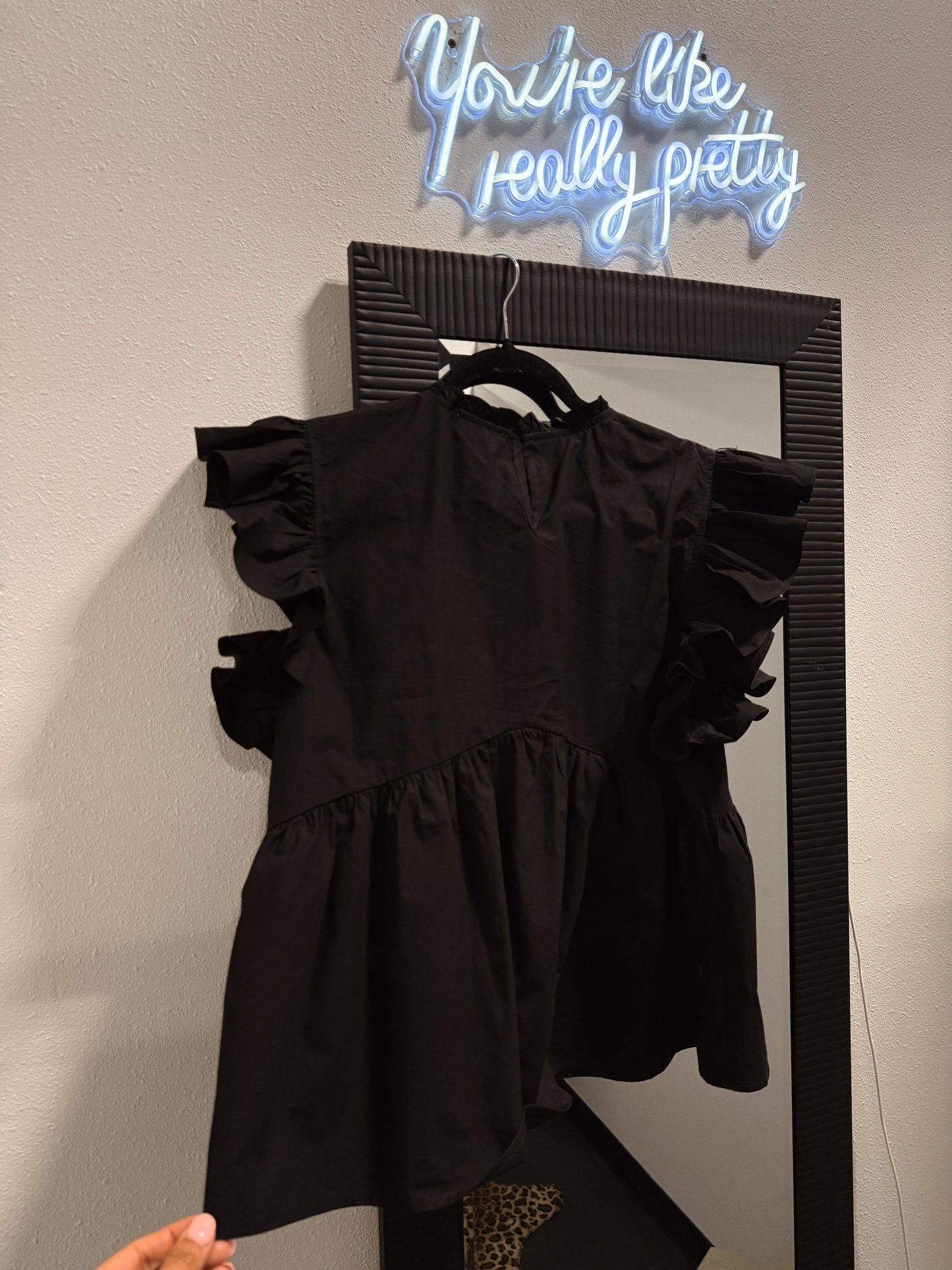 Ruffle Sleeve Lace Top