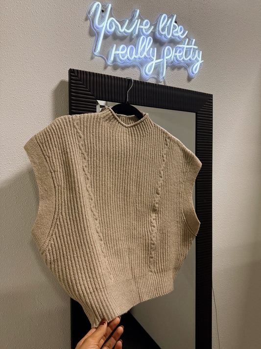 Cable Knit Crop Sweater