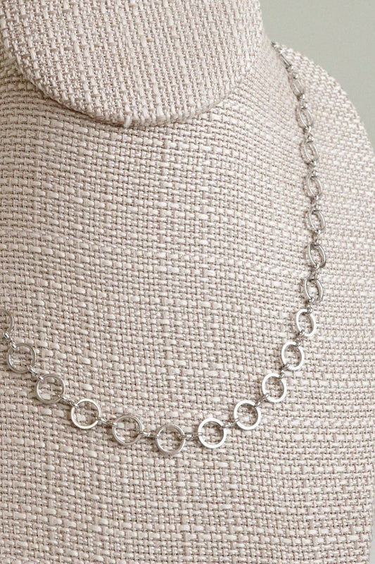 Small circle hoop links dainty chain necklace